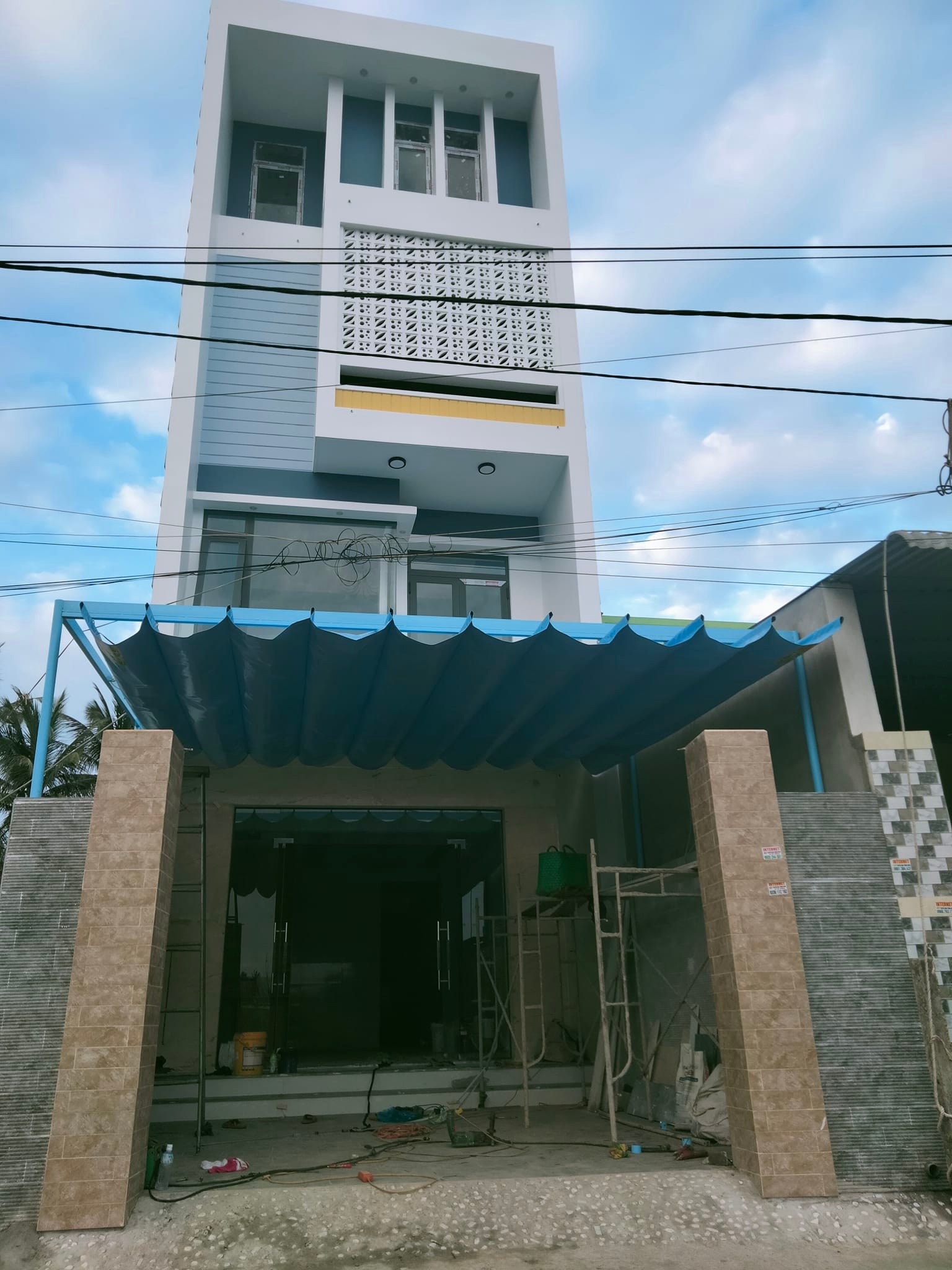 mai xep san nha