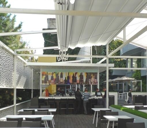 mai xep nha hang quan 2