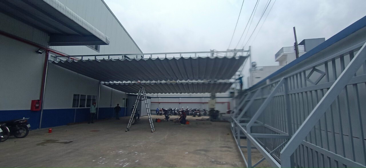 mai xep nha xe tan uyen