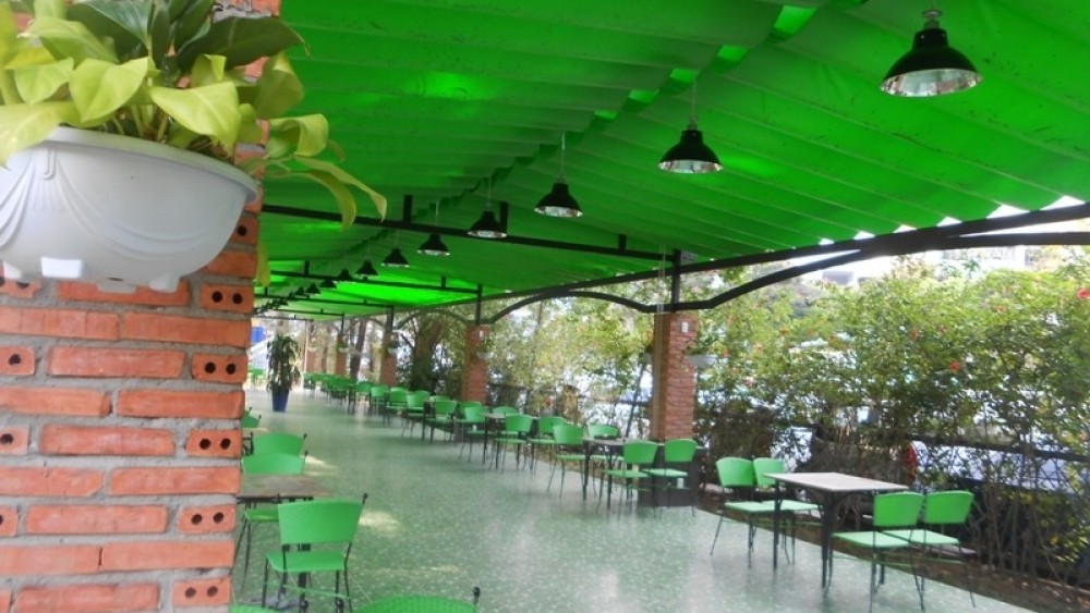 mai xep quan cafe binh thanh
