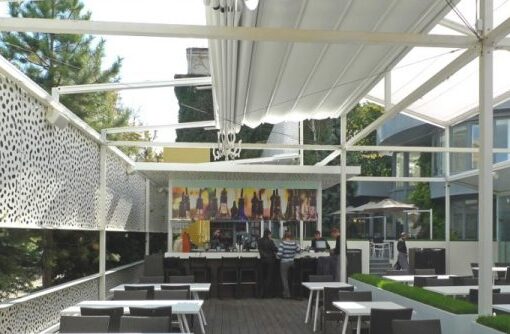 Mái Xếp Quán Cafe Phú Nhuận