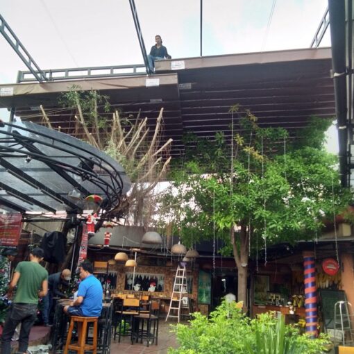 Mái Xếp Quán Nhậu Quận 9