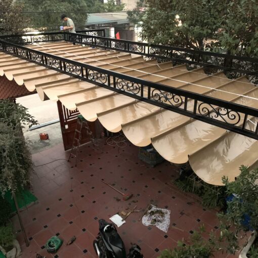 Mái xếp sân nhà Quận 10