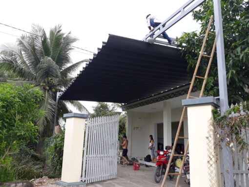 Mái xếp sân nhà Tân Phú