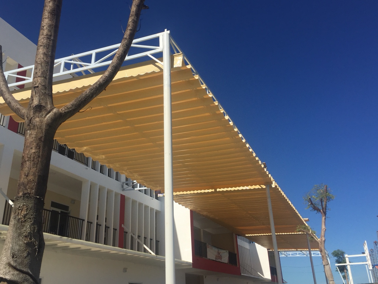 mai xep san thuong thuan an